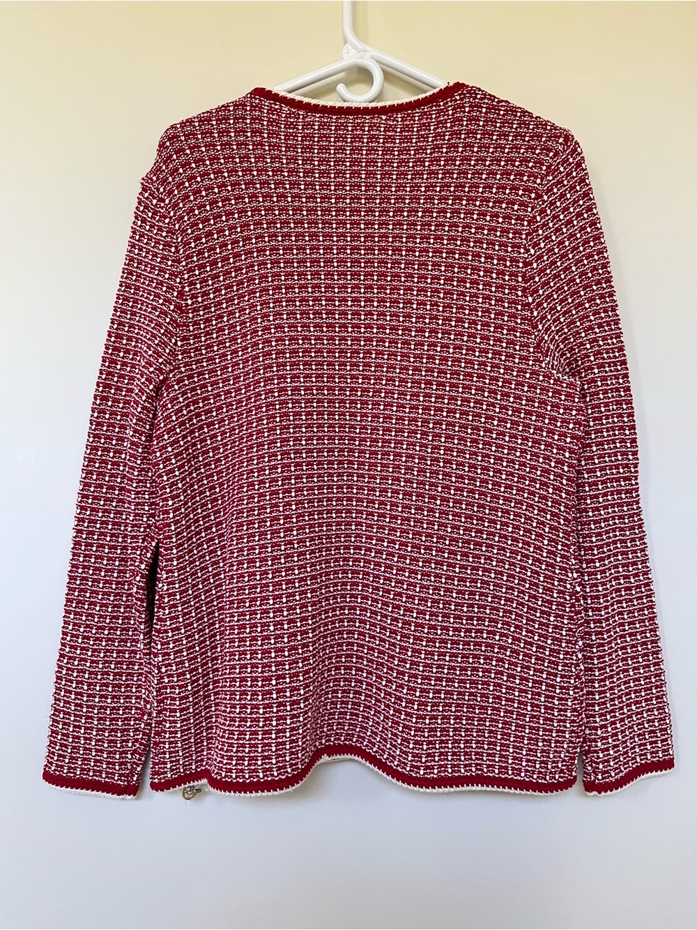 Talbots ~ Classic Red & White Tweed Knit Cardigan ~ Large ~ New with Tags - Picture 8 of 10